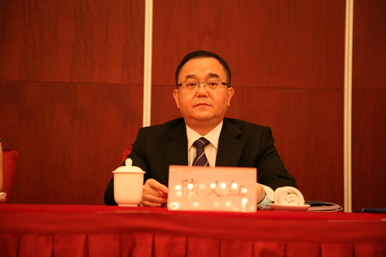 陳義紅博士再次當選為湖北省僑聯(lián)副主席